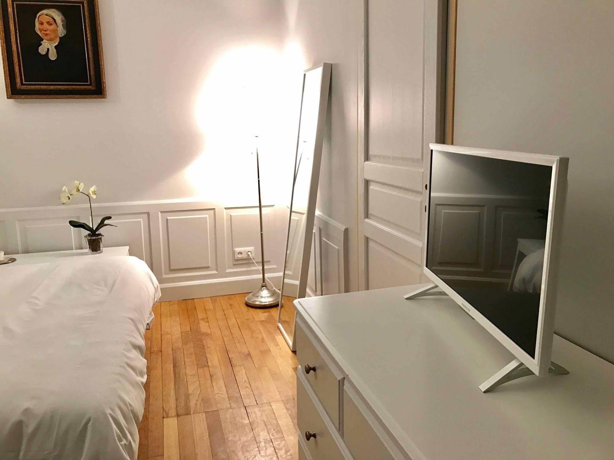 Villa Clement Appart'Hotel Sens Kültér fotó